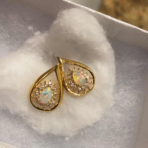 Lab Created Opal/G-SS - Picture 7 of 11